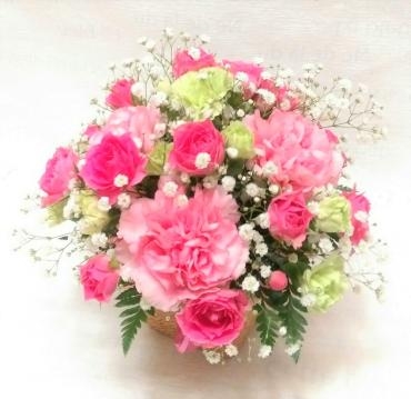 ピンク系で　かわいく　♬♬｜「花鶴」　（愛知県刈谷市の花キューピット加盟店 花屋）のブログ