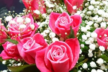 ご結婚記念日　バラの花束！｜「花鶴」　（愛知県刈谷市の花キューピット加盟店 花屋）のブログ