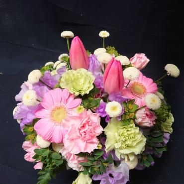 同期から　退職に贈るお花｜「花鶴」　（愛知県刈谷市の花キューピット加盟店 花屋）のブログ