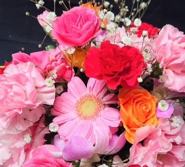 ご卒業おめでとうございます｜「花鶴」　（愛知県刈谷市の花キューピット加盟店 花屋）のブログ